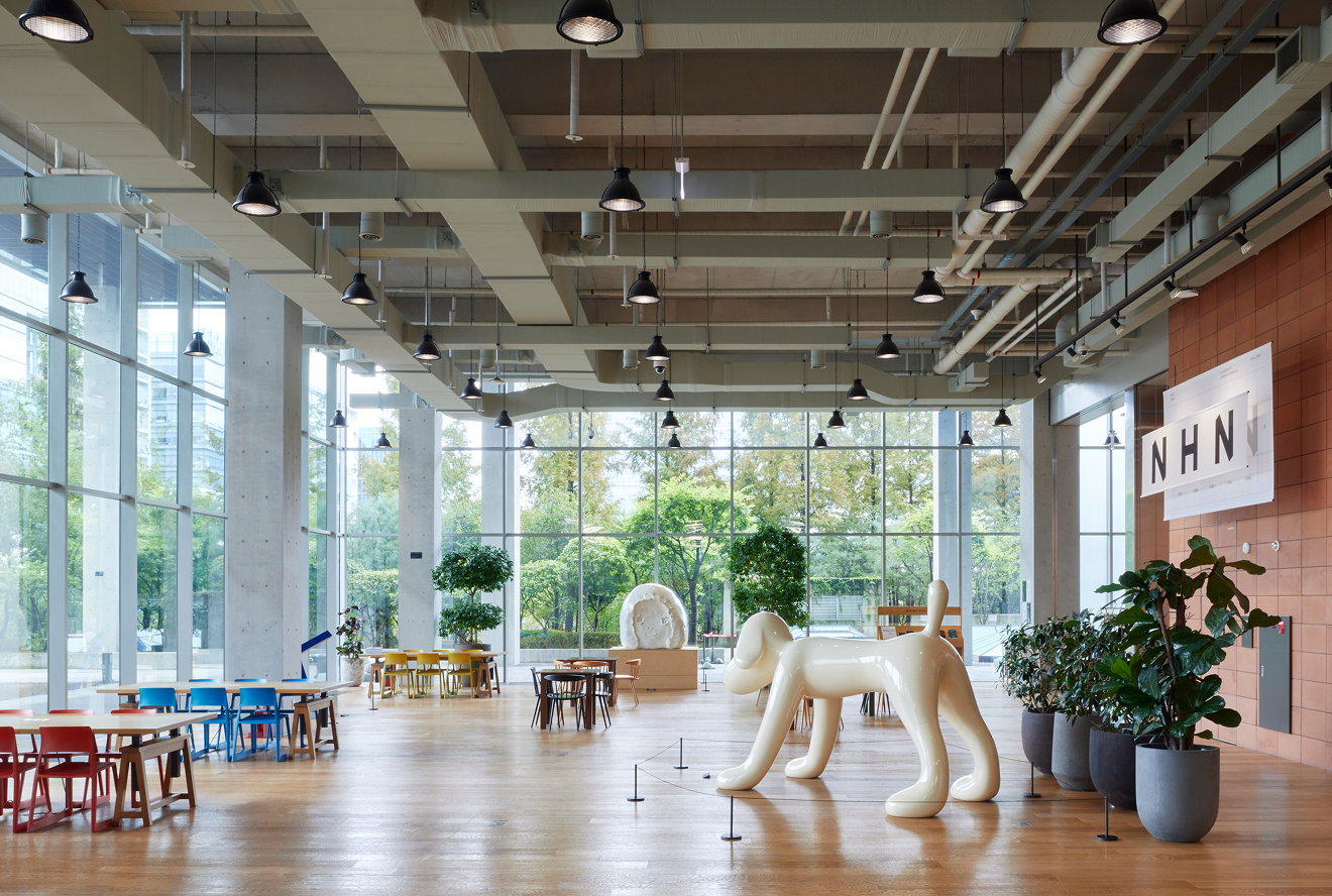 NHN本社ビルの内部